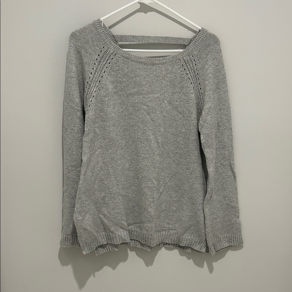 American Eagle Outfitters Light Gray Sweater